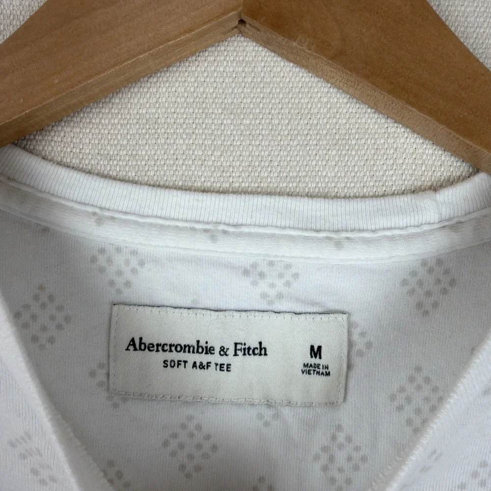 Abercrombie & Fitch Crewneck Shirt Mens Size M White Soft A&F Tee Preppy